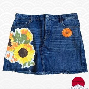 Sunflower skirt • Handmade